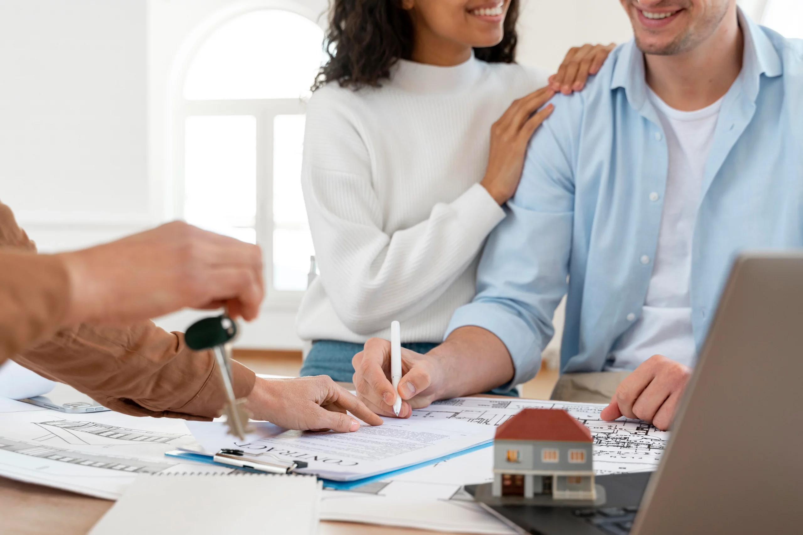 En este momento estás viendo ¿Se puede vender una casa con hipoteca pendiente? Pasos, gastos y ejemplos